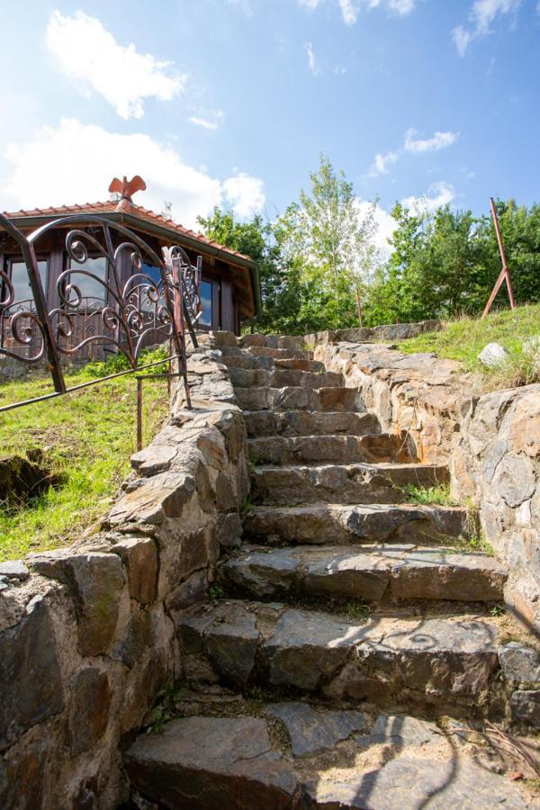 Hajovna Hnevnice Exterior photo